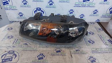 FIAT PUNTO 2002 FARO ANTERIORE SX