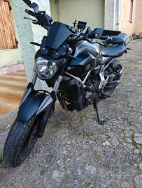 Yamaha MT-07 - 2014 - gray-black Full Power