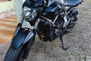Yamaha MT-07 - 2014 - gray-black Full Power