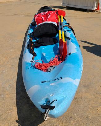 Kayak 2 posti Shark2 . Canoa sit on top