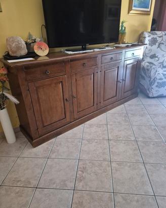 Credenza