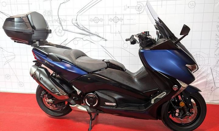 Yamaha T Max 530 YAMAHA TMAX 530 DX