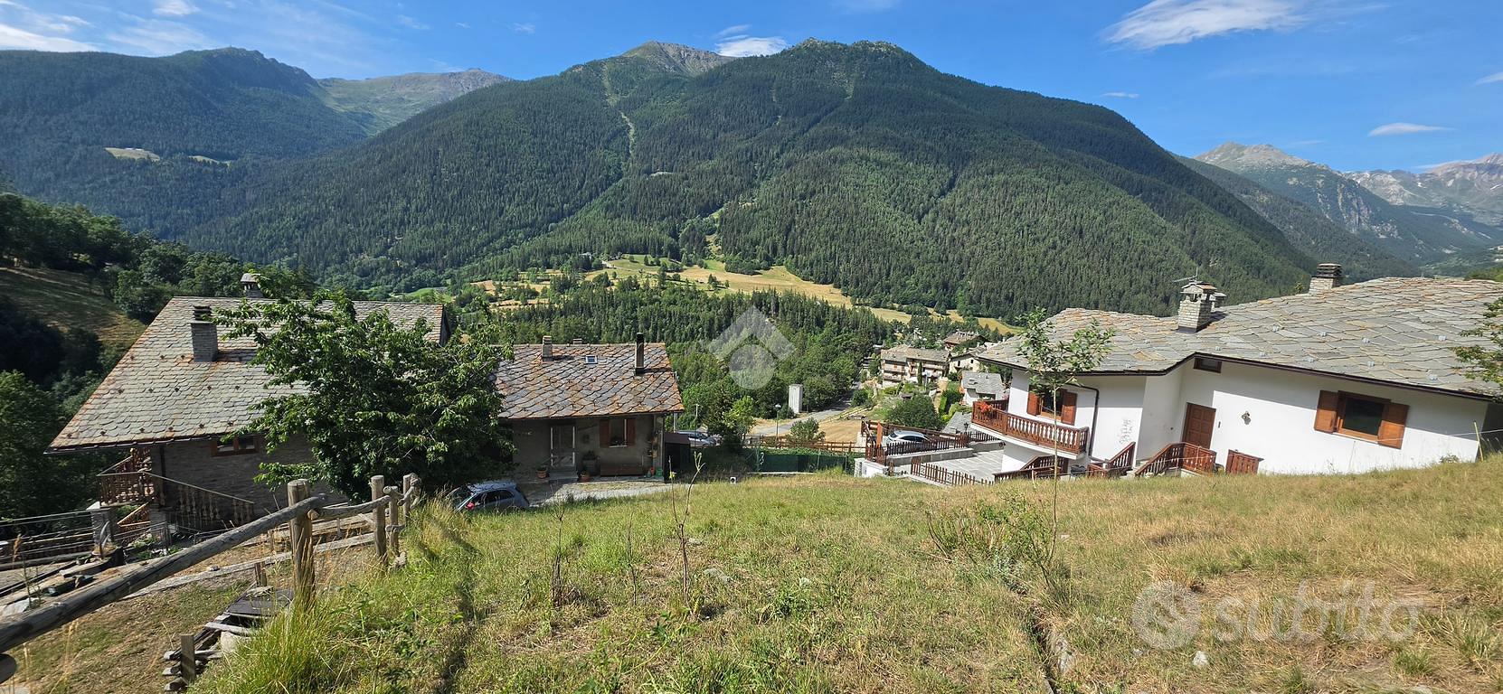 TER. RESIDENZIALE A ETROUBLES - Vista 3