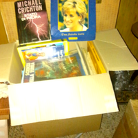 N.2 scatole di libri vari