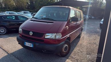 Volkswagen Transporter 1.9 TD cat Caravelle