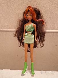 Bambola Winx Club Aisha - Magic Transformation 