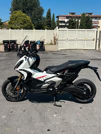 Honda X-ADV 750 Garanzia Honda fino al 2029