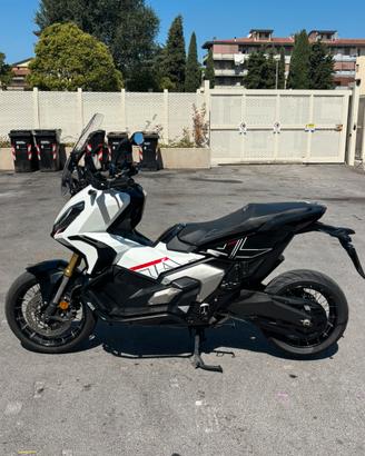 Honda X-ADV 750 Garanzia Honda fino al 2029