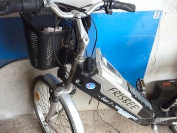 bici elettrica frisbee 7 batterie da sostituire