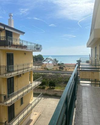 3 LOCALI A TREBISACCE