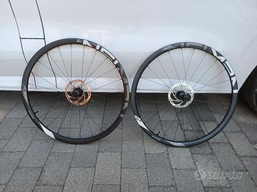 Ruote Newmen slr32 Evolution disc 