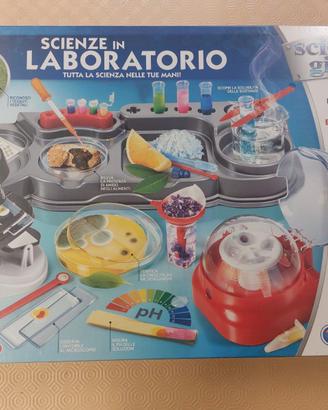 Gioco "Scienze in laboratorio"