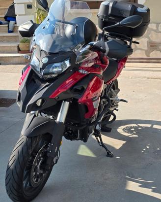 Benelli TRK 502 STRDALE