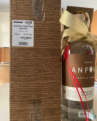 grappa trentina 4,5 litri con rubinetto