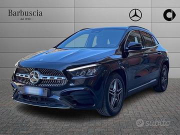 Mercedes-Benz GLA GLA-H247 2023 - 200 d AMG L...