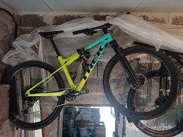 Trek supercaliber 9.8 M