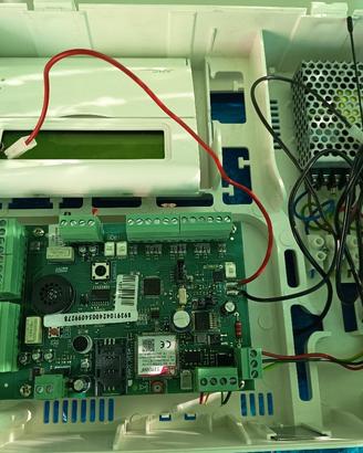 centrale allarme AMC C 24