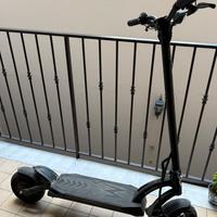 Monopattino MANTIS 10 SPORT