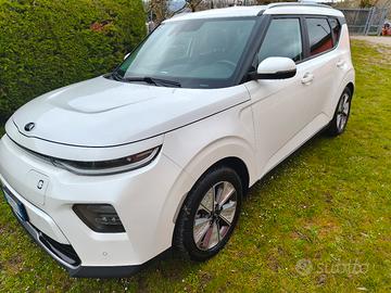 KIA E-SOUL