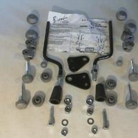 ATTACCHI PARABREZZA BOOSTER MARCA BIONDI 8500890