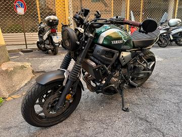 Yamaha XSR 700 Abs