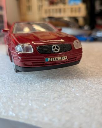 Mercedes SLK 230 Maisto 1/35