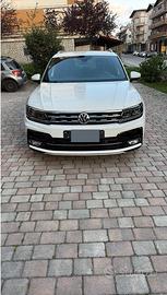 Tiguan 2.0 190 cv r-line