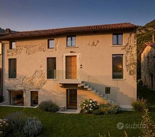 Rustico / Casale di 250 m² a Negrar di Valpolicell