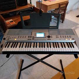 tastiera elettronica Yamaha psr-s550