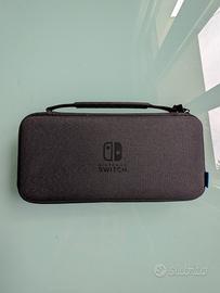 Custodia per Nintendo Switch con porta cartucce