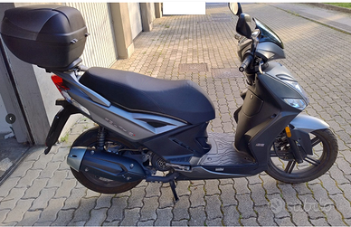 scooter kymco 125 r16+