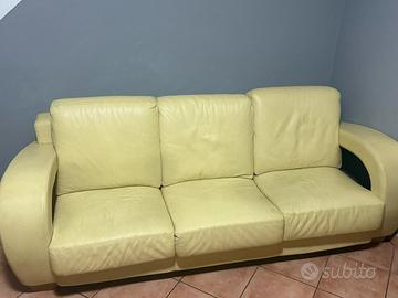 Divano in VERA PELLE - BEN TENUTO