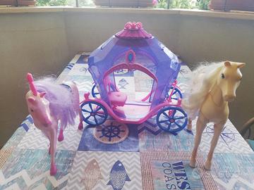 Carrozza Barbie con 1 cavallo