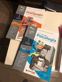 Libri scolastici  indirizzo delle Scienze Umane