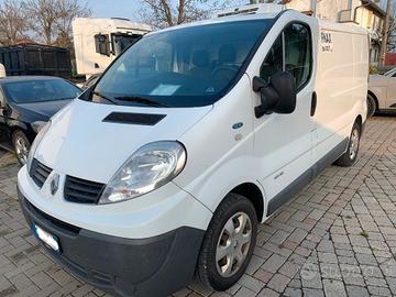 Renault Trafic 2.0 Frigo Con Motore Nuovo