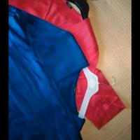 3 articoli ragno,1 pantalone  2 casacche