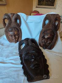 Bassorilievo in ebano 