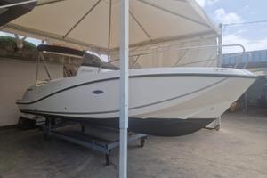 Quicksilver 675 sundeck mecury efi 150 hp 2023