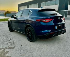 Alfa Romeo Stelvio Q4