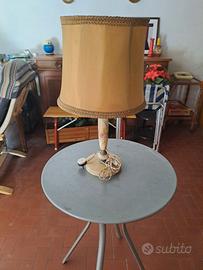 Lampada da tavolo