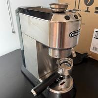 Delonghi dedica EC685.M - macchina caffè espresso