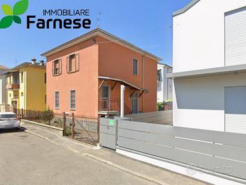 Villa di 180 m² con 4 locali e box auto doppio a P