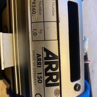 Arri 150 +  lampade di ricambio