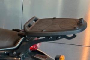 portapacchi givi  con telaietti borse