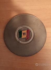 Touring Club Italiano fermacarte