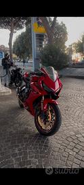 HONDA CBR 650 R
