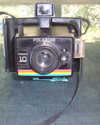 POLAROID