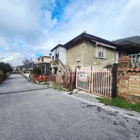 villetta bifamiliare