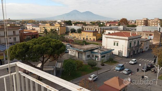 Appartamento ristrutturato vista vesuvio