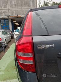 Fanale posteriore sinistro KIA CEE'D del 2008